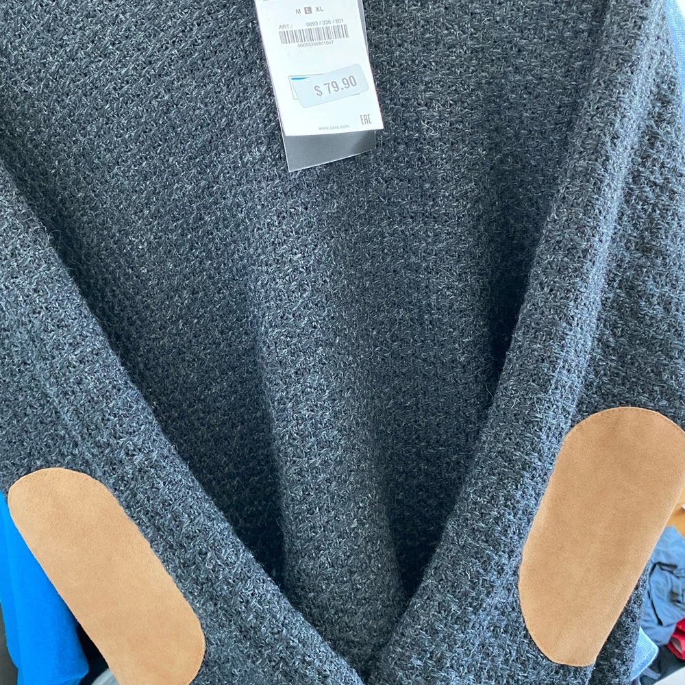 Zara sweater - Picture 4 of 4